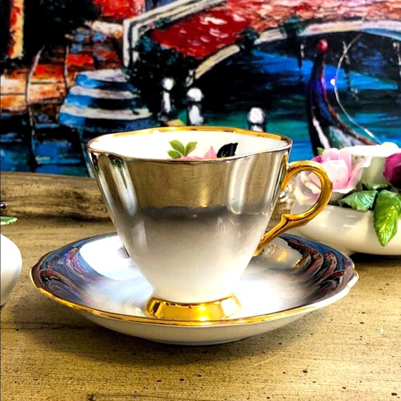 Windsor Fine Bone China Silver Ombré Teacup & Saucer Large Pink Cabbage Rose - Picture 1 of 7